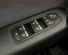 Zunanja slika - Renault Captur - TCe 140 Techno - SLOVENSKI - 18 - Predogledna slika