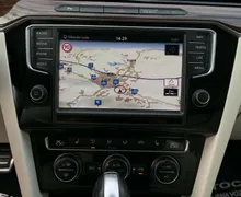 Notranja slika - Volkswagen Passat Variant - 2.0 TDI-DSG-R LINE-140KW-LIZING ZA TUJCE-FUL LED- - 12 - Predogledna slika