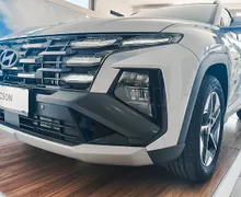 Zunanja slika - Hyundai Tucson - 1.6 4WD PHEV PREMIUM-PTG-MRT.K-AKT.T-LED-KAM-VIDEO - 1 - Predogledna slika