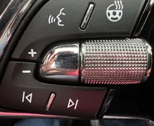 Zunanja slika - Škoda Kodiaq - 2.0 TDI 110kW DSG.NEMŠKI+4ALU.KAMERA.ACC.GRE.SEDEŽ - 8 - Predogledna slika