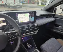 Zunanja slika - Renault 5 E-Tech Electric - Techno EV40 + Paket Zima Udobje-Vožnja Parkiran - 12 - Predogledna slika