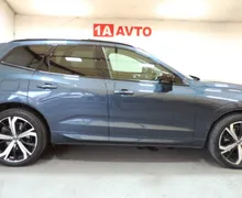 Zunanja slika - Volvo XC60 - B5P AWD Ultimate Dark Avt. LED-KAMERE 360-PANORAMA - 4 - Predogledna slika