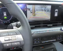 Zunanja slika - Hyundai Kona - BEV 48KWH PREMIUM°Winter°Topl.črp° - 9 - Predogledna slika