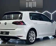 Notranja slika - VW Golf - 2.0 TDI R LINE+PANORAMA+LED+NAVI+GRETJE SEDEZEV... - 8 - Predogledna slika