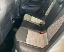 Zunanja slika - Jeep Avenger - 4xe 1.2 MHEV Upland e-DCT6 - 7 - Predogledna slika
