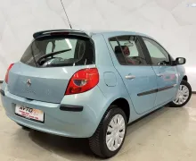 Zunanja slika - Renault Clio - 1.2 Rip Curl-KLIMA-SERVO-TRAJNIK BREZ POLOGA... - 4 - Predogledna slika