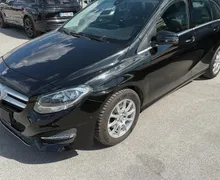 Zunanja slika - Mercedes-Benz B-Razred - B 200d D-LED NAVI PDC ALU GSV KREDIT 171 NA MESEC - 32 - Predogledna slika