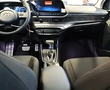 Zunanja slika - Hyundai Bayon - T-GDI PREMIUM AVT-ČRNA STREHA-AKT.TEMP-WINT-VIDEO - 7 - Predogledna slika