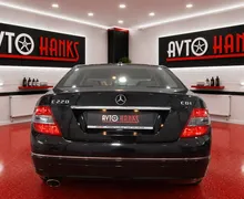Notranja slika - Mercedes-Benz C-Razred - C 220 CDI Avantgarde.1.LASNIK.MAX OHRANJEN - 10 - Predogledna slika
