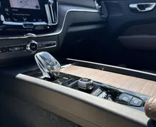 Notranja slika - Volvo XC60 - B4D AWD Inscription Avt. - 20 - Predogledna slika