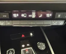 Zunanja slika - Audi Q4 - e-tron 50 e-tron quattro S Line 220kw.KAMERA.LED.USNJE - 18 - Predogledna slika