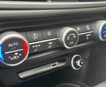 Zunanja slika - Alfa Romeo Giulia - AWD 2.0 Turbo 280 Veloce Avt. - 17 - Predogledna slika