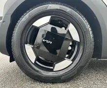 Notranja slika - KIA PV5 - 71.2 kWh baterija 120 kW  163 KS  Quantum... - 8 - Predogledna slika