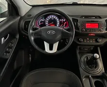 Notranja slika - KIA Sportage - 2.0 Active - Slovensko vozilo... - 9 - Predogledna slika