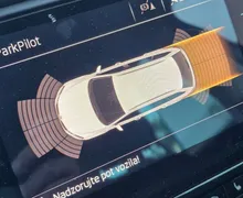 Zunanja slika - Škoda Octavia - COMBI 2.0TDI DSG LED-NAVI-CANON-GRETJE SEDEŽEV-ALU - 16 - Predogledna slika