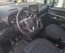 Zunanja slika - Opel Combo - 1.5 HDI 96KW SERVISNA ZGODOVINA + MALO KM - 8 - Predogledna slika