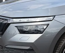 Zunanja slika - Škoda Kamiq - 1.0 TSI Monte Carlo-Panorama-Gretje sedežev-AppCon - 5 - Predogledna slika