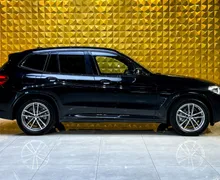 Notranja slika - BMW serija X3: - xDrive20d AUT. M Sport-GRETJE-F1-PDC-NAVI - 12 - Predogledna slika