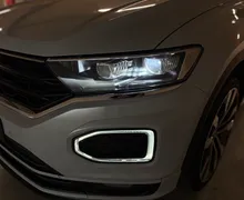 Notranja slika - Volkswagen T-Roc - 1.5 TSI R LINE - 11 - Predogledna slika