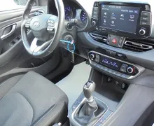 Zunanja slika - Hyundai i30 - 1.5 T-GDI 140 MHEV STYLE°1.LASTNIK°SLO° - 9 - Predogledna slika