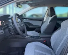 Notranja slika - Škoda Octavia - Combi 2.0 TDI Family DSG - 7 - Predogledna slika