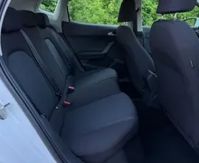 Notranja slika - Seat Arona - 1.0 TSI|110ks|1.lastnica|SLO|kot nov|FINANCIRANJE - 12 - Predogledna slika