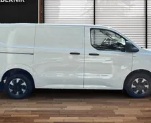 Zunanja slika - Ford Tourneo - Custom Kombi TREND AWD 160 kW 217 KM bat. 71.4KWH - 3 - Predogledna slika