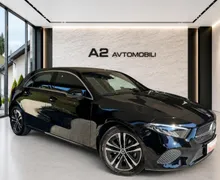 Notranja slika - Mercedes-Benz A-Razred - A 180 Avt.HYBRID-SLOVENSKI-LED-3D NAVI-KAMERA-ACC- - 8 - Predogledna slika