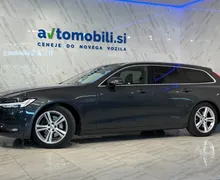 Zunanja slika - Volvo V90 - D4 Momentum |ACC|360Kamera|BowersWilkins|Kljuka|.. - 2 - Predogledna slika