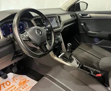 Notranja slika - VW T-Roc - 2.0 TDI-XENON-LED-VIRTUAL-ACC-KAMERA-NAV-MRTVI K - 16 - Predogledna slika