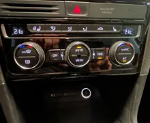 Zunanja slika - Volkswagen Golf - 1.5 TSI ACT Comfortline NAVI.2XPDC.OGR.SEDEŽ - 12 - Predogledna slika