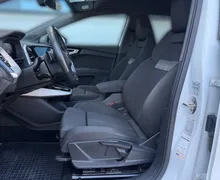Notranja slika - Audi Q4 e-tron - Q4 40 e-tron-S Line-Matrix LED-ACC-Mrtvi kot-Kamer - 7 - Predogledna slika