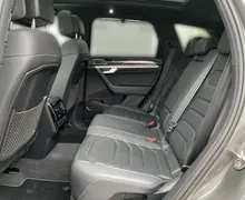 Notranja slika - Volkswagen Touareg - V6 TFSI R-Line Panorama - Zračno - Night vision - 11 - Predogledna slika