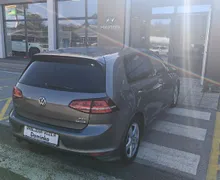 Zunanja slika - Volkswagen Golf - 1.2 TSI BMT Comfortline R-Line 1 lastnik - 4 - Predogledna slika
