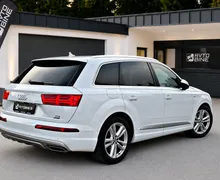 Zunanja slika - Audi Q7 - 3.0TDI•QUATTRO•S LINE•ZRAČNO•7SEDEŽEV•21COL - 6 - Predogledna slika