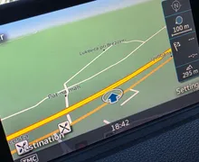 Zunanja slika - Audi A3 - 1.6 TDI BI-XENON-RADAR-NAVI-ALU PLATIŠČA-PDC - 15 - Predogledna slika