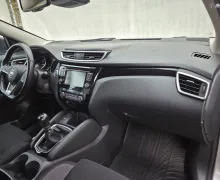 Zunanja slika - Nissan Qashqai - 1.3 DIG-T 140 Tekna 1.LASTNIK SLO.POREKLO - 10 - Predogledna slika