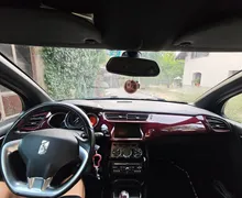 Notranja slika - Citroën DS3 - 1,6 HDi So Chic FAP - 10 - Predogledna slika