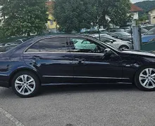 Zunanja slika - Mercedes-Benz E-Razred - 220 CDI °AUT° 170ks AVANTGARDE °XENON° °STR.OKNO° - 4 - Predogledna slika