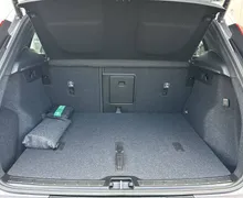 Notranja slika - Volvo XC40 - B3 P Plus Dark Avt. - 12 - Predogledna slika