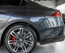 Zunanja slika - BMW Serija 5 - : M-SPORT PRO PAKET-HEADUP-HARMAN-PANO-MEMORY-USNJE - 10 - Predogledna slika