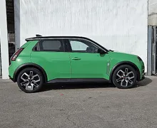Zunanja slika - Renault 5 E-Tech Electric - Techno EV52+Pomoč pri parkiranju 360 - 4 - Predogledna slika
