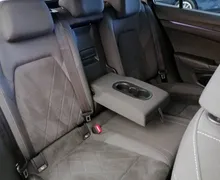Notranja slika - Volkswagen Golf Variant - 1.5 eTSI Style/ FULL LED KAMERA RADAR 1.LASTNIK - 8 - Predogledna slika