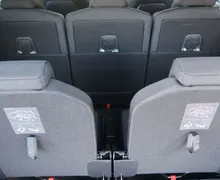 Zunanja slika - Peugeot 5008 - 1.5 BLUEHDI 130 AUT.-NAVI-KAMERA-PDC-7 SEDEŽEV - 14 - Predogledna slika