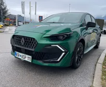 Zunanja slika - Renault Clio - techno TCE 115 - Paket Zima - 1 - Predogledna slika