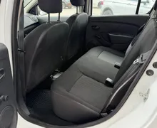 Notranja slika - Dacia Sandero - 1.2 16V-90.000KM-SLO-KLIMA-SERVO VOLAN-TRAJNIK - 8 - Predogledna slika