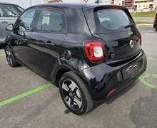Zunanja slika - Smart Smart forfour - forfour EQ electric drive  82 KM PARKsenz|LED|gretjeSEDEŽEV - 6 - Predogledna slika
