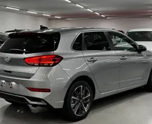 Zunanja slika - Hyundai i30 - 1.5 T-GDI 140 PREMIUM-SMART- WINTER-ECM-W.C. - 9 - Predogledna slika
