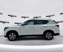 Notranja slika - SsangYong Rexton - 2.2 XDi Limited 4WD AT - 8 - Predogledna slika
