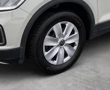 Zunanja slika - Volkswagen T-Roc - 1.0 TSI BMT Life-komaj 31.131 KM-1.lastnik-Virtual - 6 - Predogledna slika